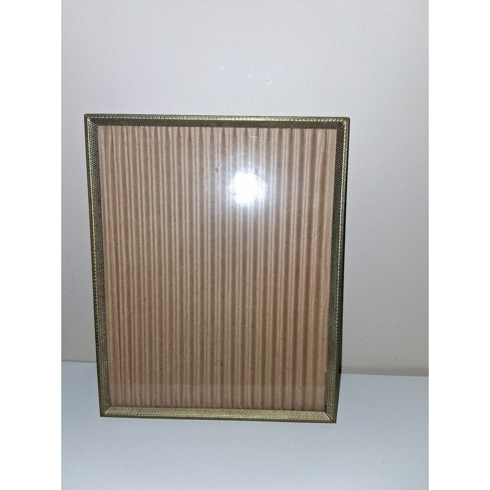 Vintage Brass Tone Picture Frame 8.25" x 10.25" Textured Border‎